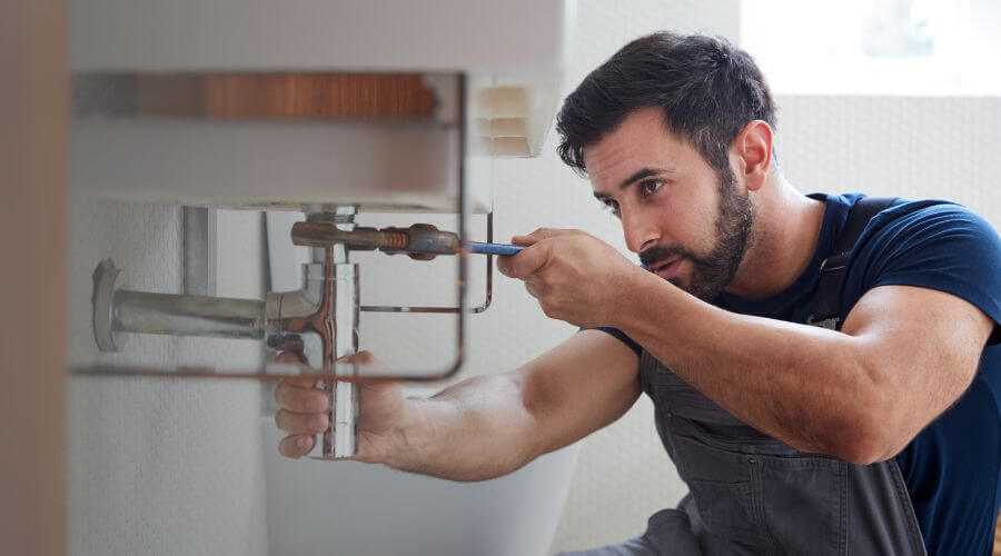 Professional bathroom faucet installation in Ballinger, TX